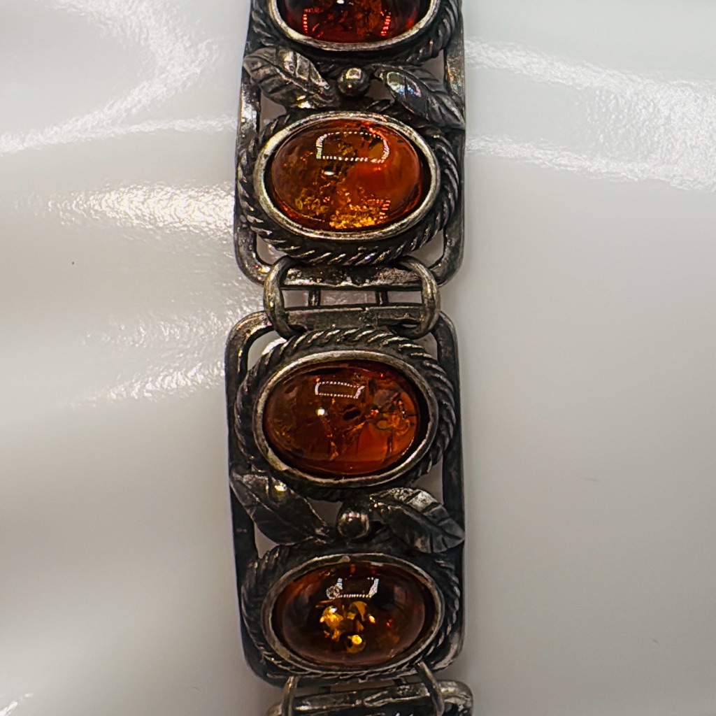 Sterling Silver & Amber Bracelet Size 6.5